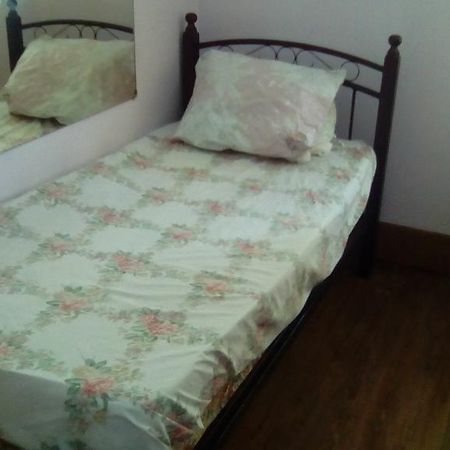 Robert'S Guest House Port of Spain Luaran gambar