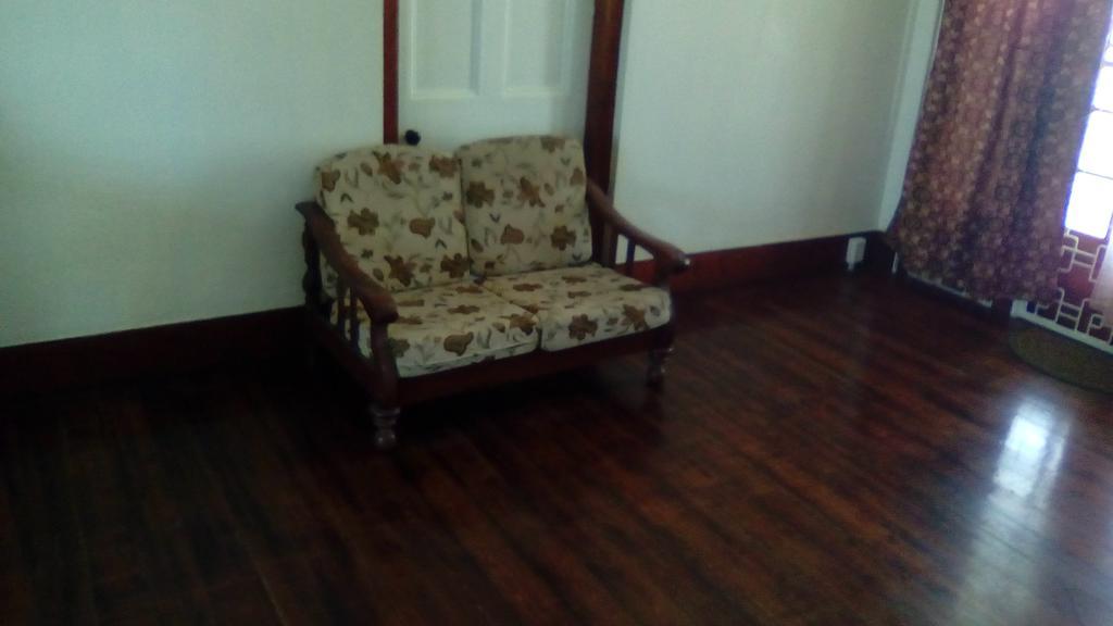 Robert'S Guest House Port of Spain Luaran gambar